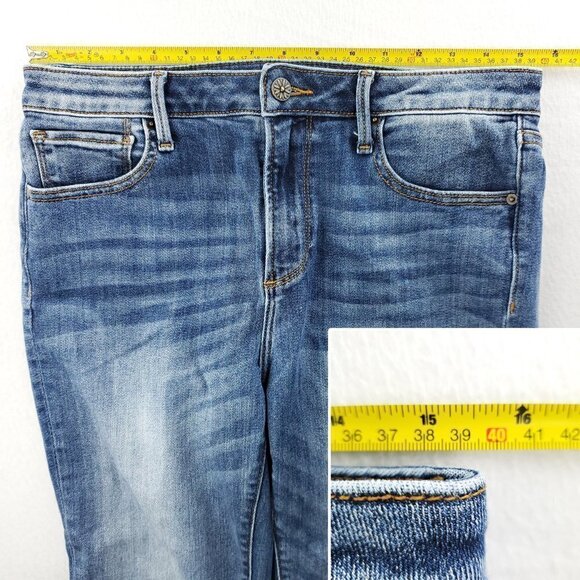 Driftwood Colette Classic Fit Jeans Floral Raw Hem Women's "29x26" Actual 31x26 - Picture 8 of 11